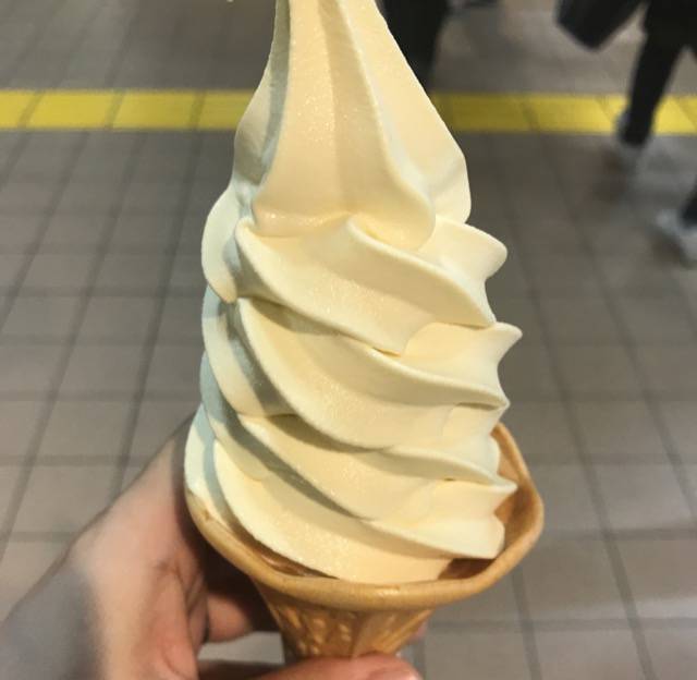 嶽きみソフトクリーム