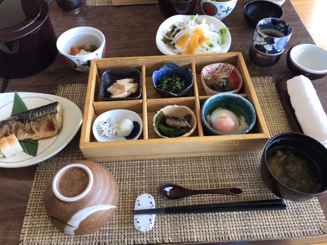 トスラブ館山の朝食