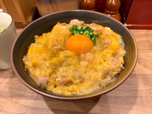 ○勝の親子丼